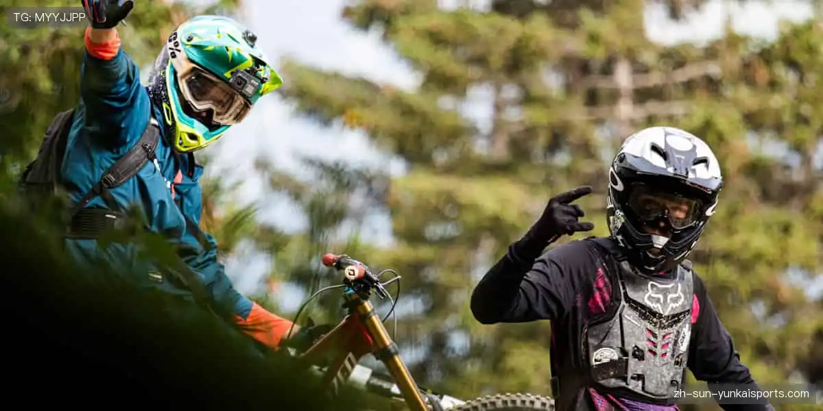 运动周边，彰显个性态度！🌟